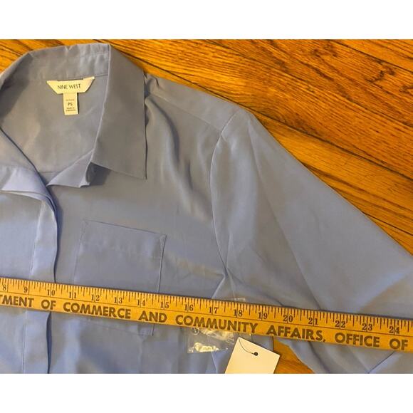 NWT Nine West Soft Blue Button Blouse Shirt Women’s SP - Picture 6 of 8